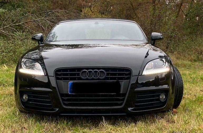 Schwarz Gebraucht 2011 Audi TT Roadster Comfort Cabrio | 17.500 € (Etwas zu teuer) - Bild 1/4