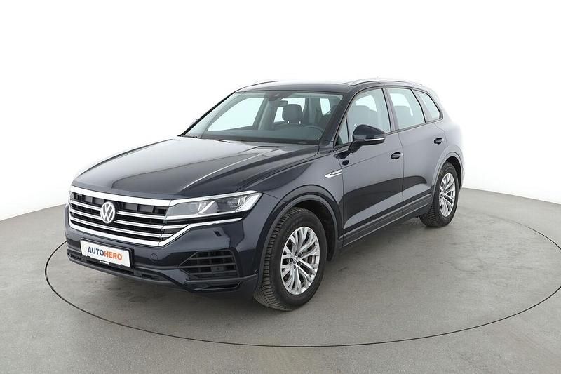 Blau Gebraucht 2020 VW Touareg SUV | 37.410 € (Superpreis) - Bild 1/3