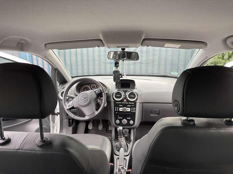 Gebraucht Opel Corsa 69 PS (50 kW) 2015 Kleinwagen