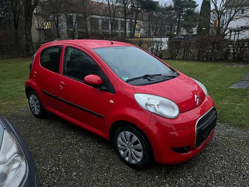 Gebraucht Citroën C1 Style 68 PS (50 kW) 2009 Rot Kleinwagen