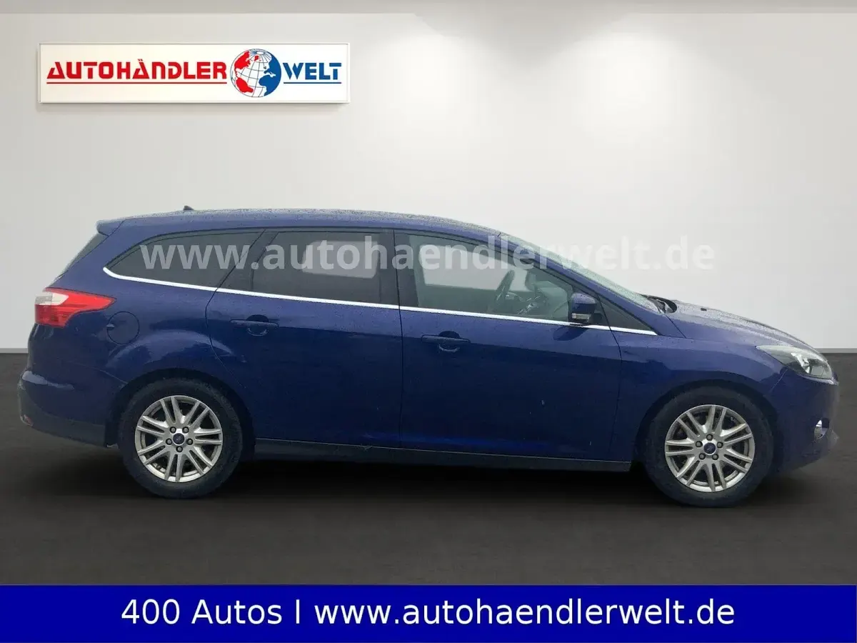 Gebraucht Ford Focus Trend 140 PS (102 kW) 2014 Blau Kombi