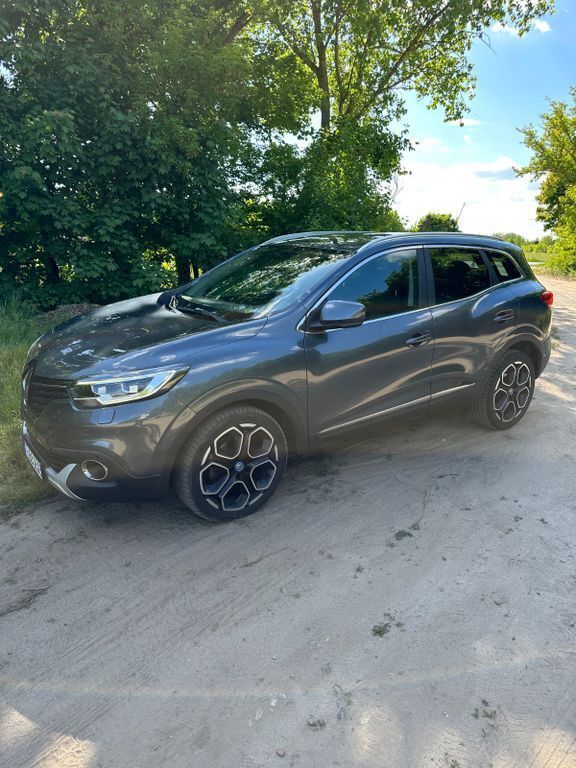 Blau Gebraucht 2018 Renault Kadjar Crossborder SUV | 15.900 € (Fairer Preis) - Bild 1/4