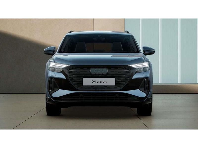 Gebraucht Audi Q4 e-tron S-Line 250 kW (340 PS) 2025 Blau SUV