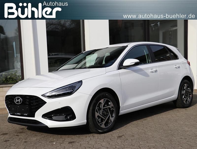 Atlas white uni Neu 2024 Hyundai i30 Trend Kombi | 22.490 € (Superpreis) - Bild 1/4