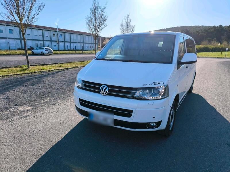 Weiß Gebraucht 2013 VW T5 Van | 10.999 € - Bild 1/4