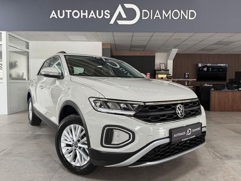 Grau Gebraucht 2024 VW T-Roc Life SUV | 27.990 € (Guter Preis) - Bild 1/4