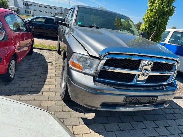 Silber Gebraucht 2009 Dodge Ram Abholung | 19.900 € - Bild 1/4