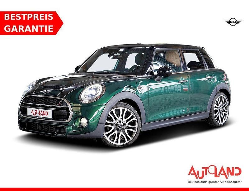 Grün Gebraucht 2015 Mini Cooper S Kleinwagen | 17.990 € (Fairer Preis) - Bild 1/4