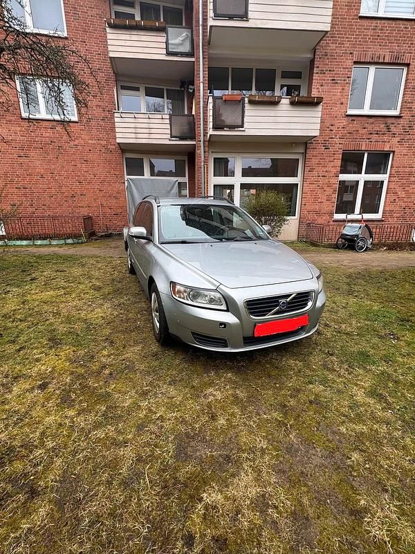 Gebraucht Volvo V50 110 PS (80 kW) 2008 Silber Kombi