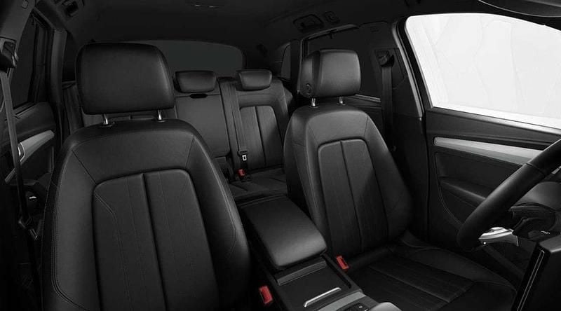 Używany Audi Q5 Advanced 299 KM (219 kW) 2025 Niebieski SUV