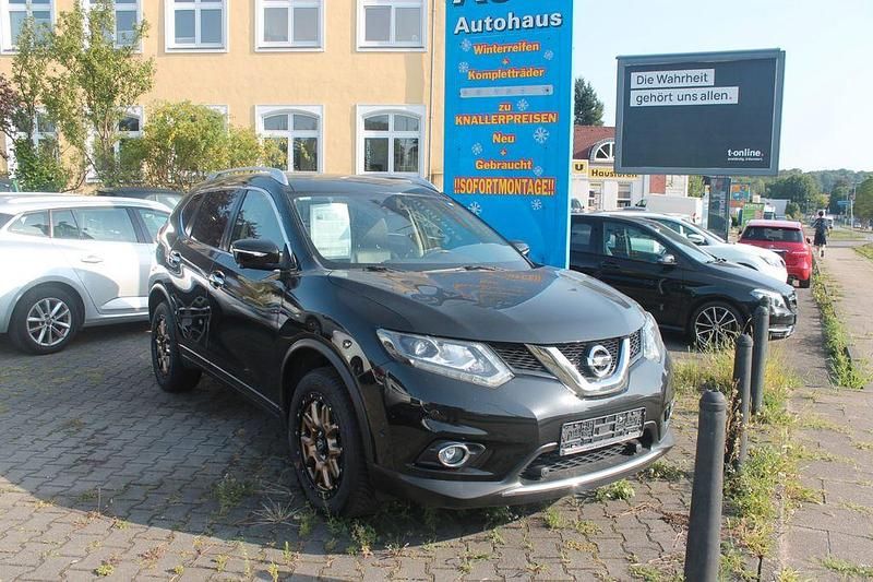 Schwarz Gebraucht 2016 Nissan X-Trail 360º SUV | 17.999 € (Teuer) - Bild 1/4