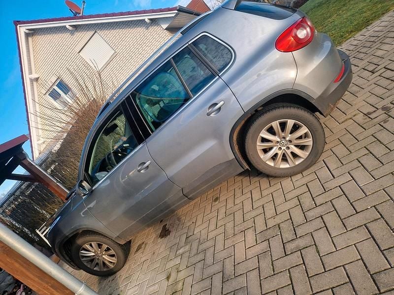 Silber Gebraucht 2008 VW Tiguan SUV | 6.800 € (Superpreis) - Bild 1/4