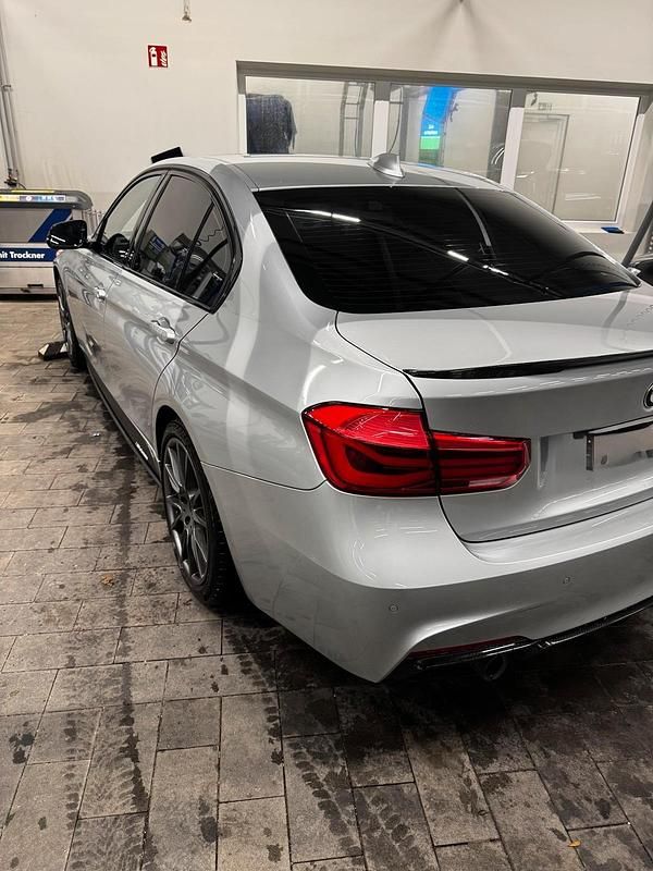 Gebraucht BMW 335 Performance 306 PS (225 kW) 2015 Silber Limousine