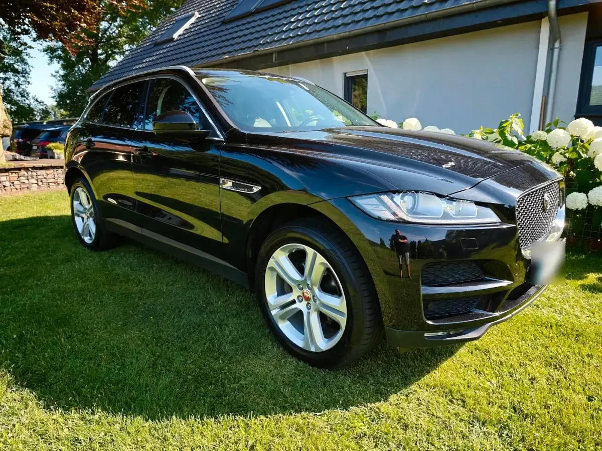 Gebraucht Jaguar F-Pace Prestige 241 PS (177 kW) 2018 Schwarz SUV