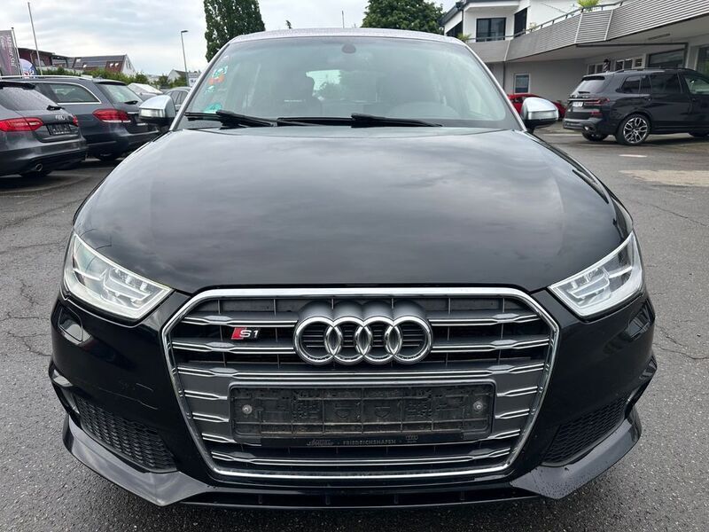 Schwarz Gebraucht 2015 Audi S1 Sportback Ambiente Kleinwagen | 14.990 € (Fairer Preis) - Bild 1/4