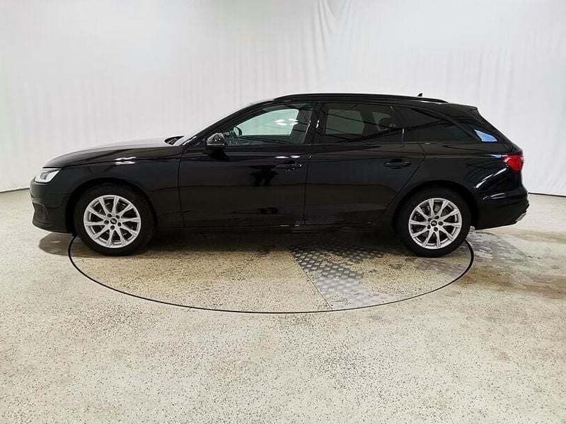 Gebraucht Audi A4 Comfort 150 PS (110 kW) 2022 Mythosschwarz metallic Kombi