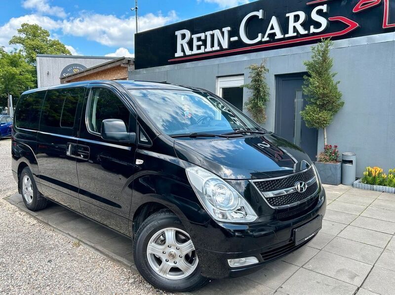 Schwarz Gebraucht 2010 Hyundai H-1 Premium Van / Kleinbus | 6.490 € (Guter Preis) - Bild 1/4