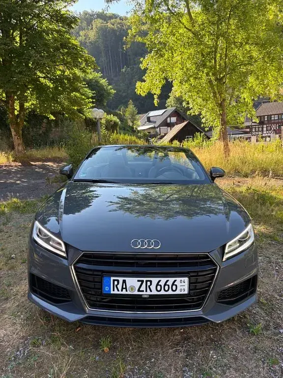 Gebraucht Audi TT Roadster Sport 230 PS (169 kW) 2015 Grau Cabrio