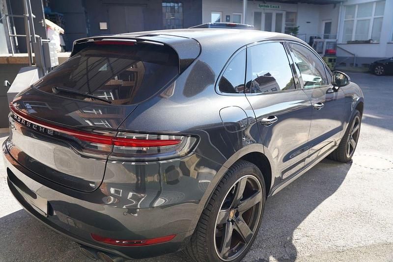 Schwarz Gebraucht 2020 Porsche Macan Turbo SUV | 55.000 € (Superpreis) - Bild 1/4