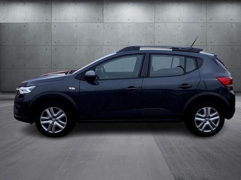 Gebraucht Dacia Sandero Stepway 91 PS (66 kW) 2023 Kometengrau (metallic) Limousine
