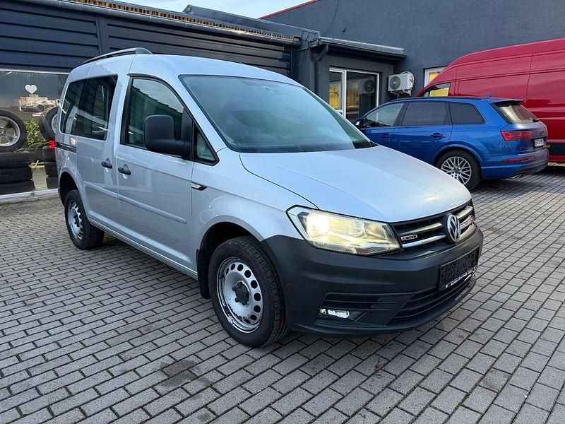 Gebraucht VW Caddy 122 PS (89 kW) 2017 Silber Van / Kleinbus