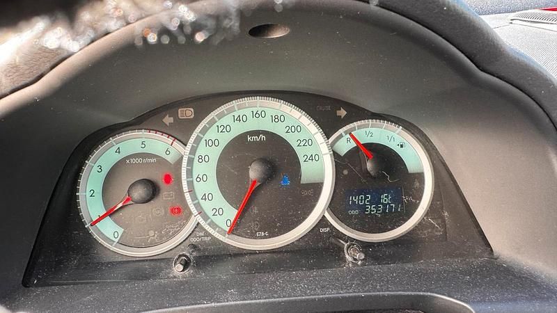 Gebraucht Toyota Corolla Verso 130 PS (95 kW) 2005 Grau Van / Kleinbus