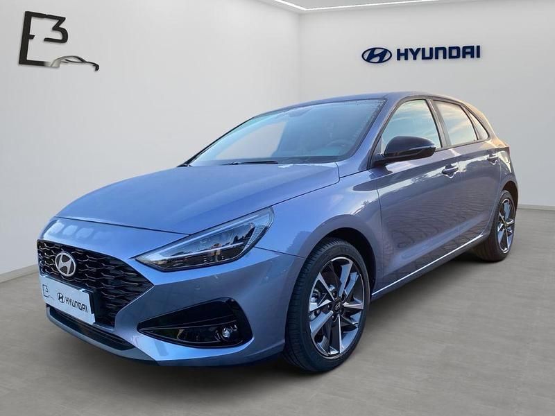 Meta blue / mic Gebraucht 2024 Hyundai i30 Advantage Limousine | 21.490 € (Fairer Preis) - Bild 1/4