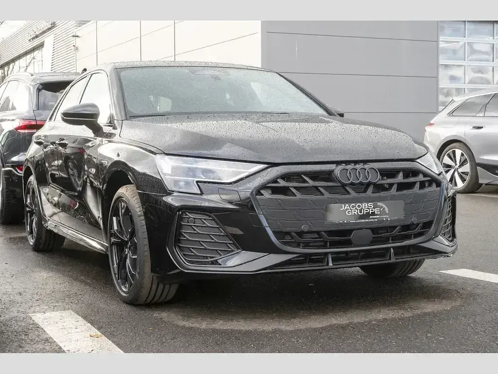 Usata Audi A3 S-Line 110 CV (80 kW) 2026 Nero Berlina