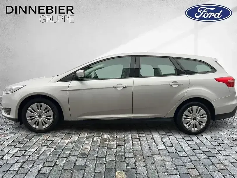 Używany Ford Focus Trend 125 KM (91 kW) 2018 Srebrny Kombi