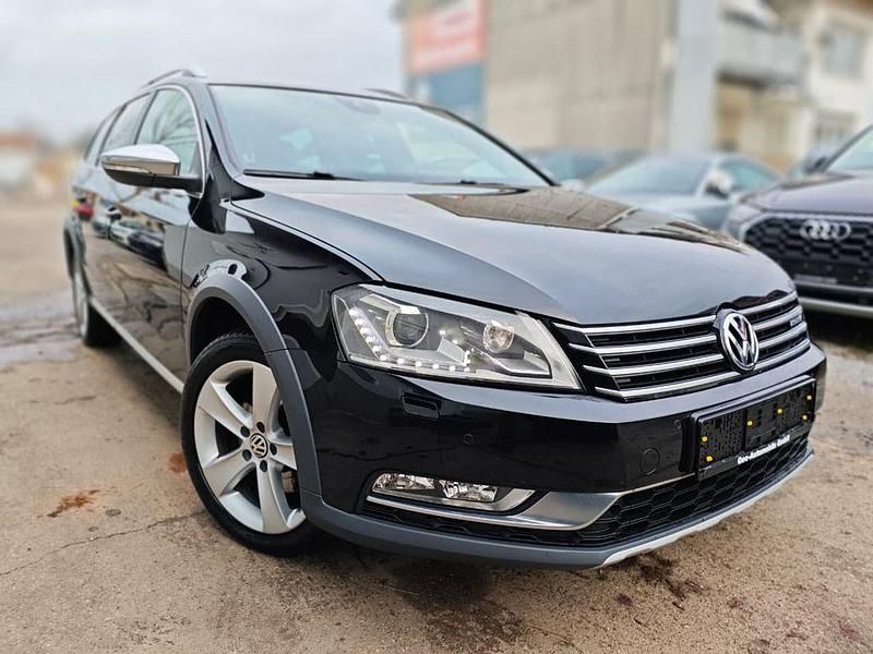 Schwarz Gebraucht 2012 VW Passat Kombi | 8.500 € (Fairer Preis) - Bild 1/4