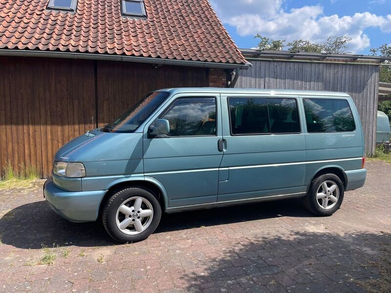 Blau Gebraucht 2001 VW T4 Van | 8.500 € (Guter Preis) - Bild 1/4