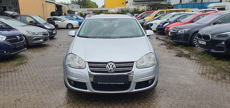 Gebraucht VW Golf VI Trendline 105 PS (77 kW) 2009 Silber Kleinwagen