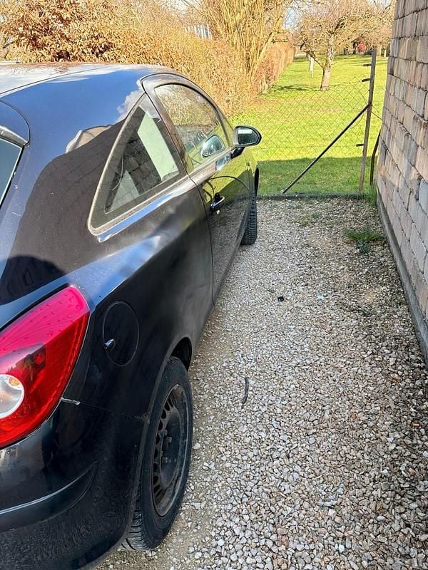 Gebraucht Opel Corsa 90 PS (66 kW) 2009 Kleinwagen
