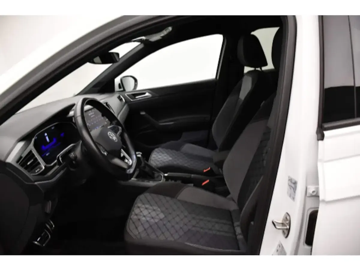 Gebraucht VW Taigo R-line 150 PS (110 kW) 2022 Pure white SUV