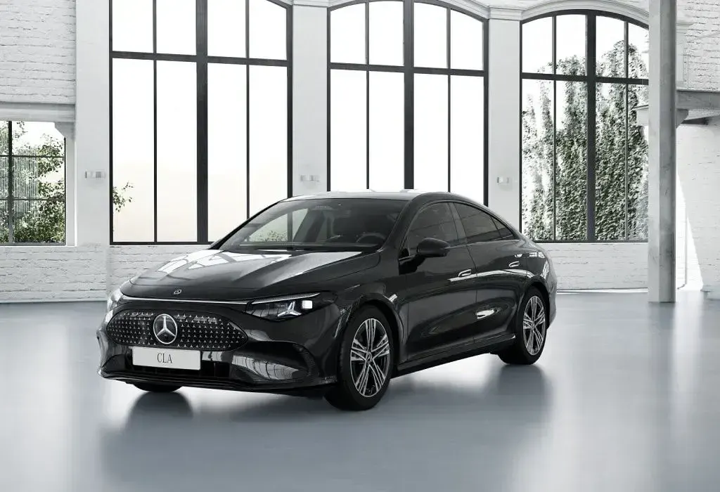 Gebraucht Mercedes CLA 250+ Night 200 kW (272 PS) 2025 Schwarz Limousine