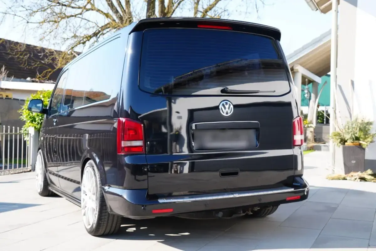 Gebraucht VW Multivan 179 PS (131 kW) 2009 Schwarz Van / Kleinbus
