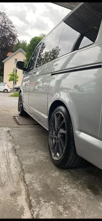 Usata VW T5 Highline 180 CV (132 kW) 2014 Argento Furgone