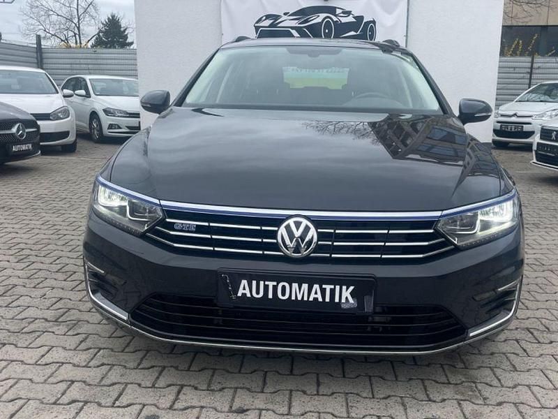 Grau Gebraucht 2018 VW Passat GTE Kombi | 18.990 € (Guter Preis) - Bild 1/4