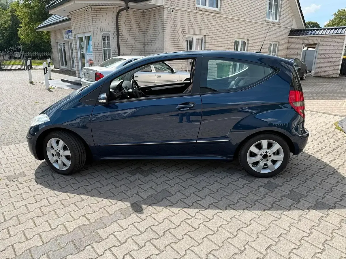 Gebraucht Mercedes A170 116 PS (85 kW) 2005 Blau Kleinwagen