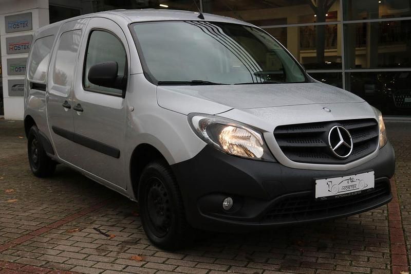 Silber Gebraucht 2018 Mercedes Citan 111 | 9.900 € (Superpreis) - Bild 1/4