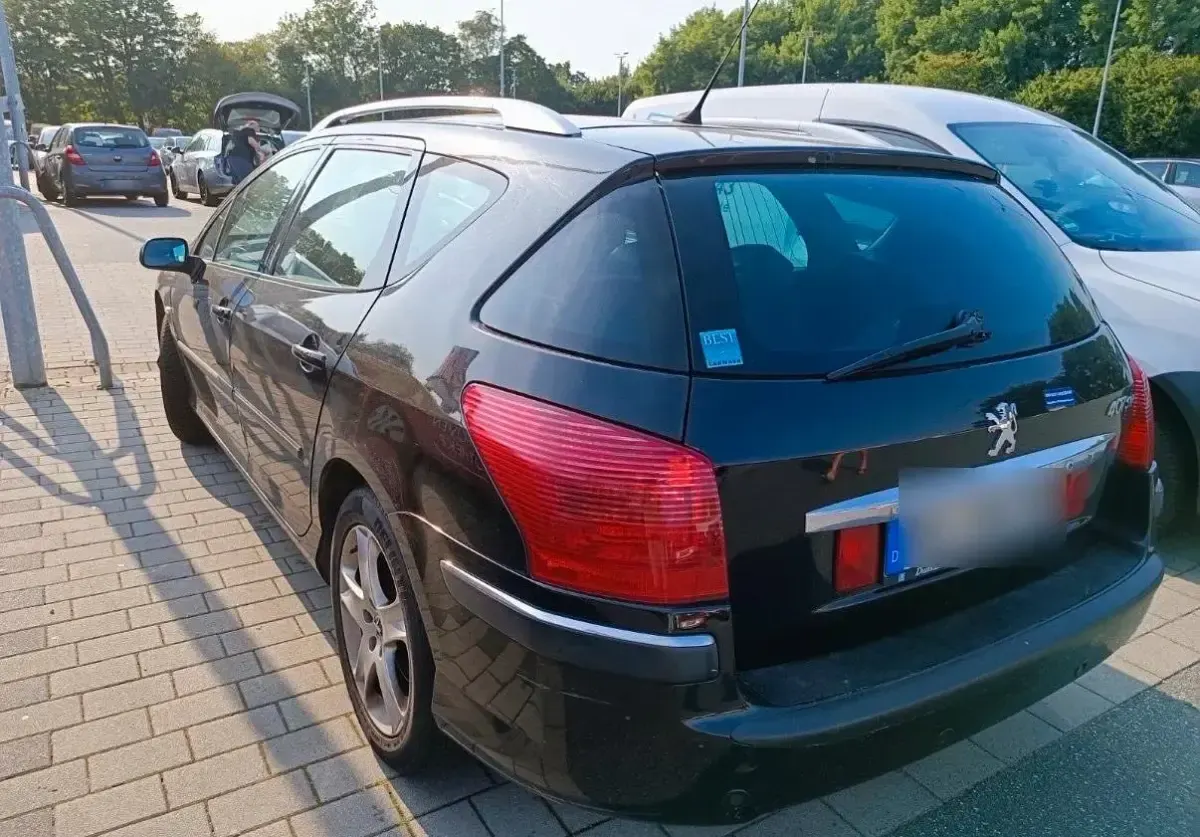 Gebraucht Peugeot 407 170 PS (125 kW) 2008 Schwarz Kombi