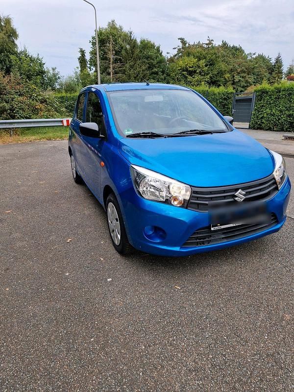 Blau Gebraucht 2018 Suzuki Celerio Kleinwagen | 7.800 € (Fairer Preis) - Bild 1/4