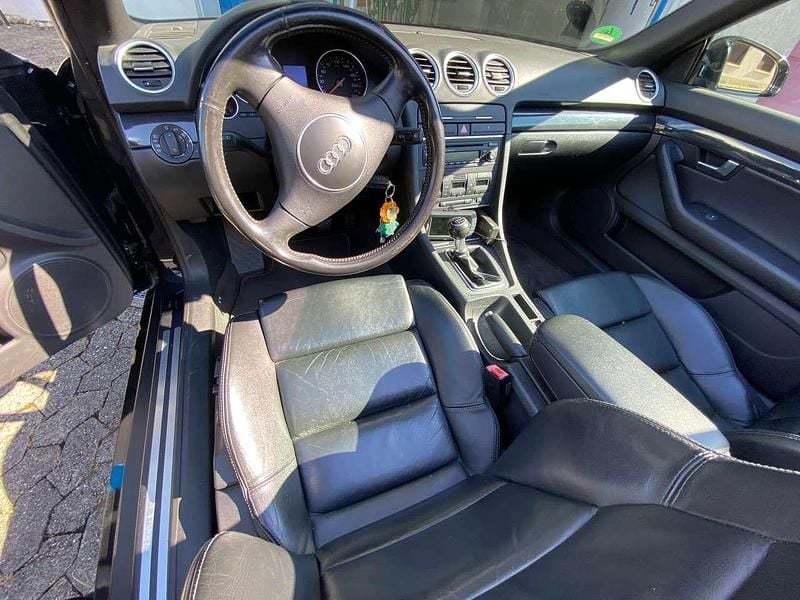 Gebraucht Audi A4 Cabriolet 170 PS (125 kW) 2004 Schwarz Cabrio