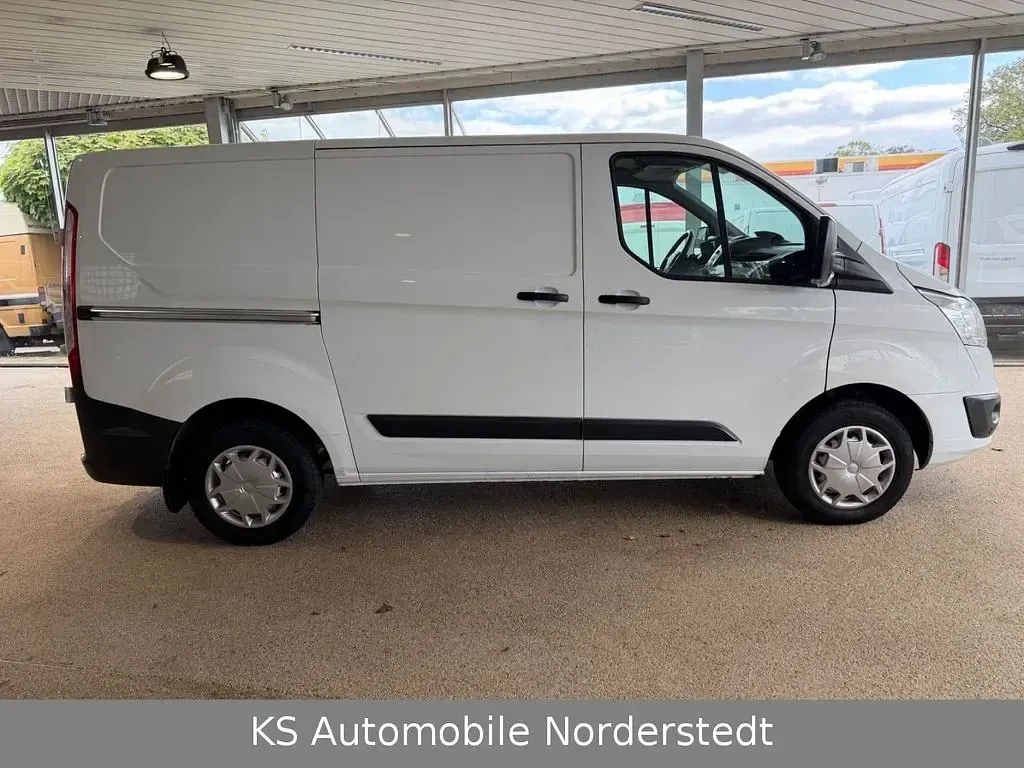 Gebraucht Ford Transit Custom Trend 131 PS (96 kW) 2018 Weiß Van / Kleinbus