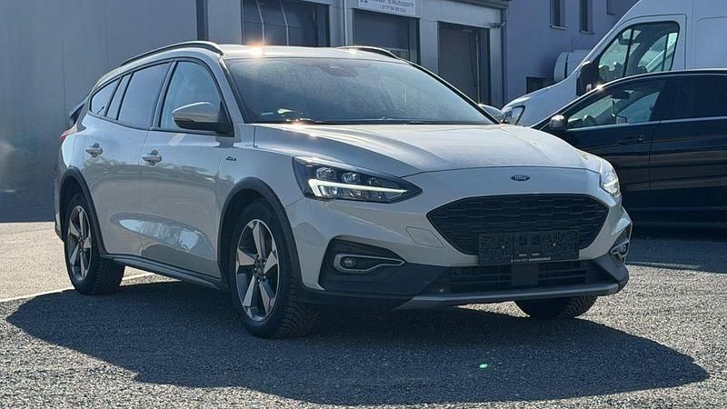 Usata Ford Focus Active 150 CV (110 kW) 2020 Grigio Berlina