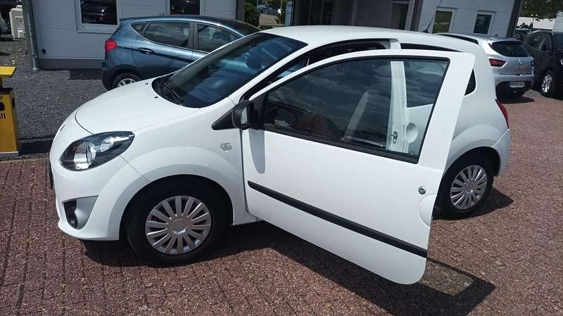 Gebraucht Renault Twingo Authentique 75 PS (55 kW) 2011 Kleinwagen