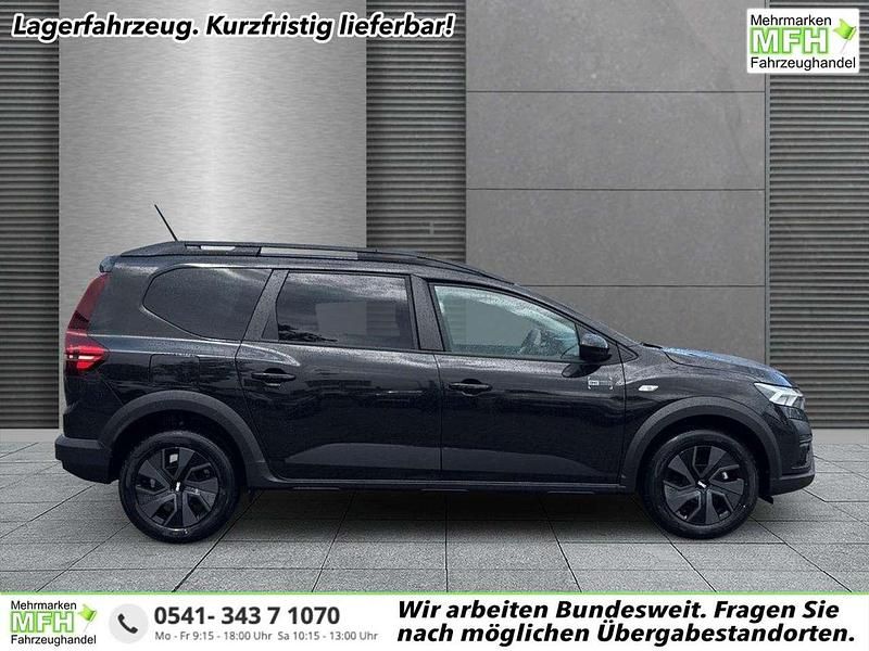 Neu Dacia Jogger Expression 110 PS (80 kW) 2025 Perlmuttschwarz Van / Kleinbus