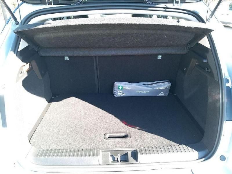 Gebraucht Renault Captur Intens 91 PS (66 kW) 2022 Grey kqa + black gne SUV