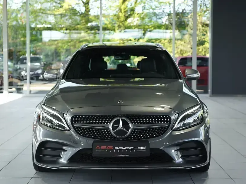 Gebraucht Mercedes C300 AMG line 245 PS (180 kW) 2019 Grau Kombi