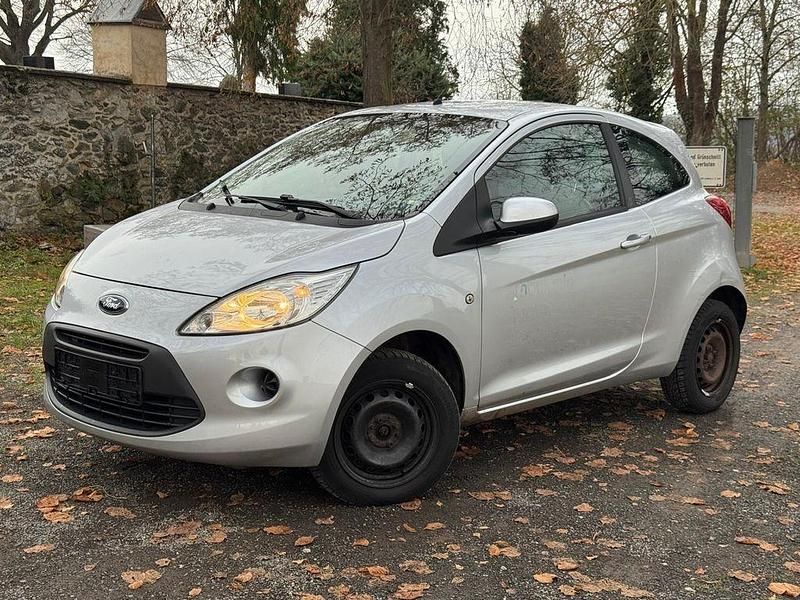 Silber Gebraucht 2014 Ford Ka Trend Kleinwagen | 1.999 € (Guter Preis) - Bild 1/4